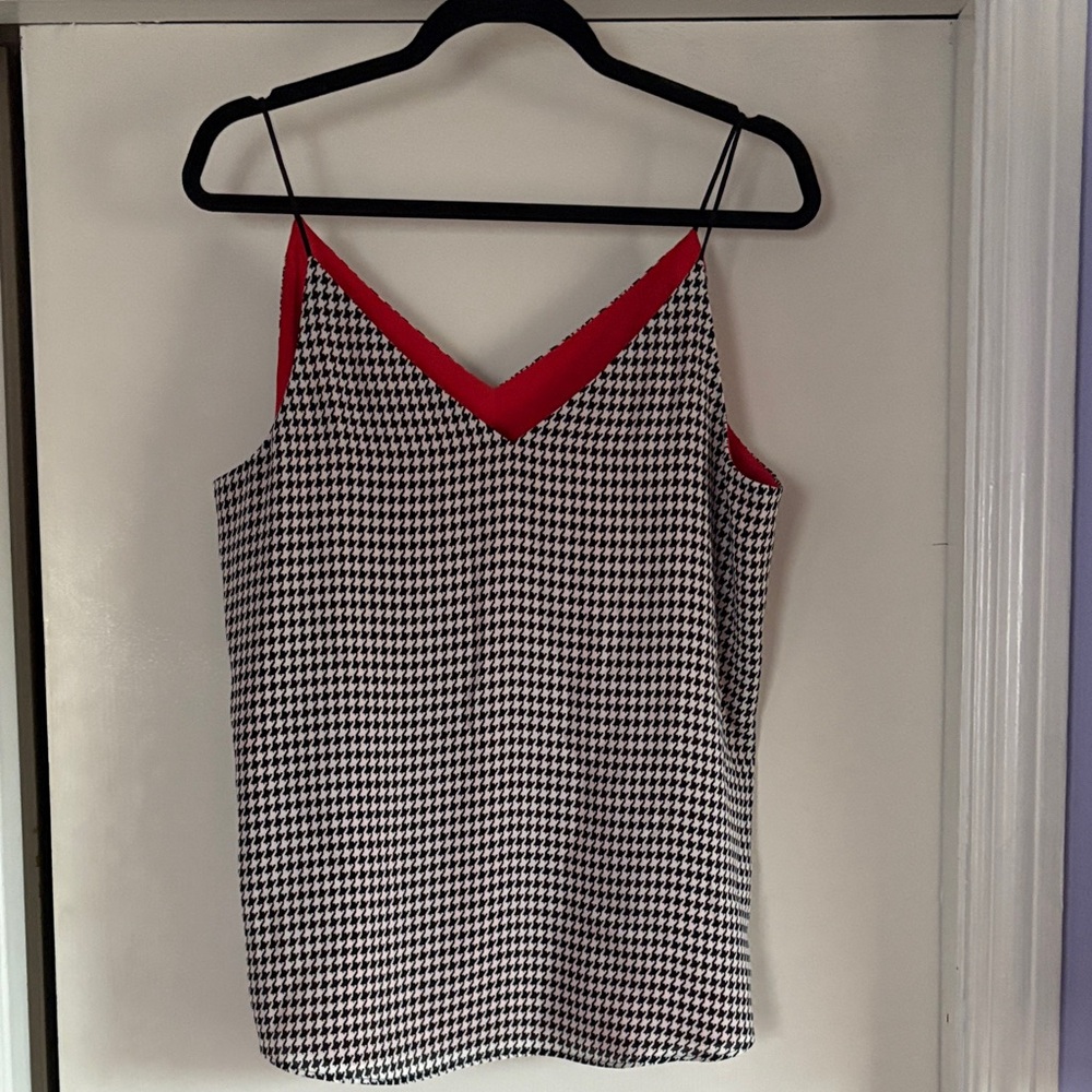 Stylish Reversible Black and White Houndstooth/Red Women's Camisole